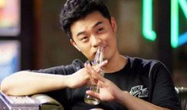 娱乐圈爆料化妆师肖宇梁,幕后美颜魔法师